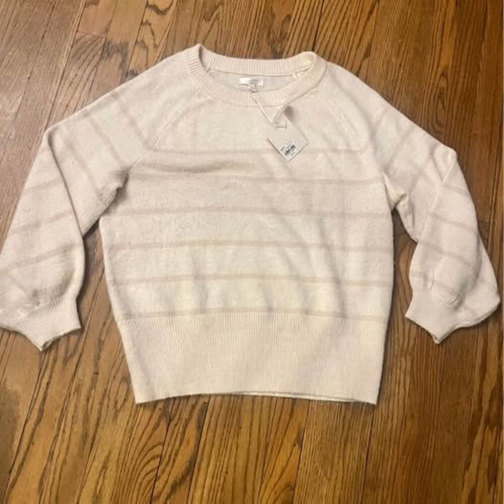 NWT Lauren Conrad sweater size L